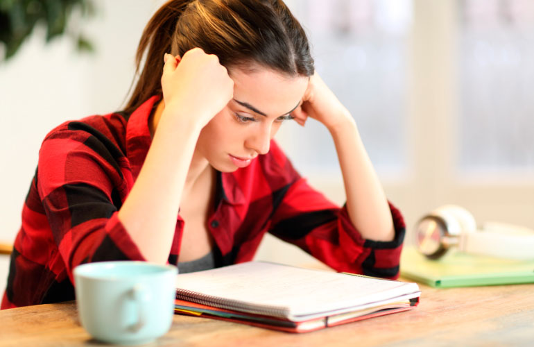 Cómo retener mejor la información en la universidad: consejos prácticos